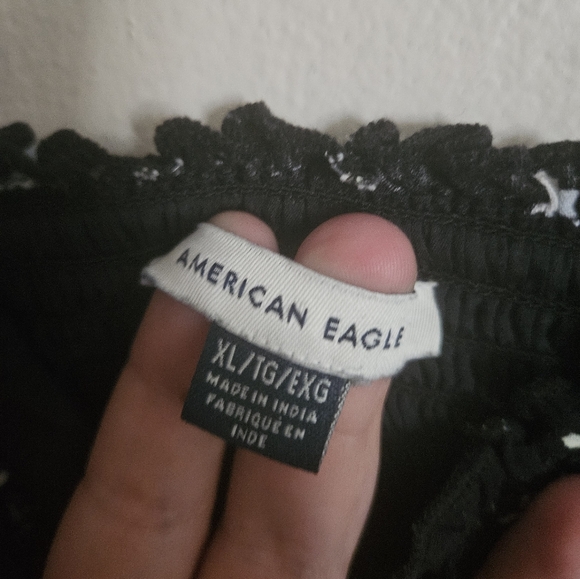 American Eagle Crop XL - Picture 4 of 5